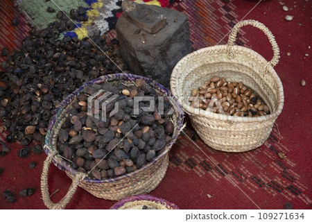 moroccan argan moroccan argan 109271634