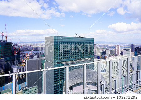 Osaka city seen from the helipad of Breeze Tower in Nishi-Umeda, Osaka 109272292