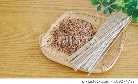 蕎麥麵和蕎麥麵 109274752