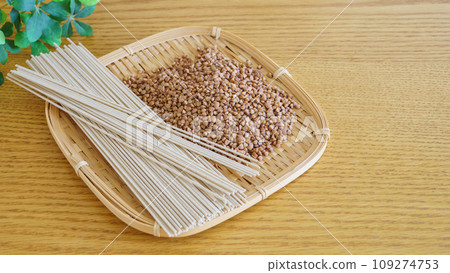 蕎麥麵和蕎麥麵 蕎麥麵和蕎麥麵 109274753