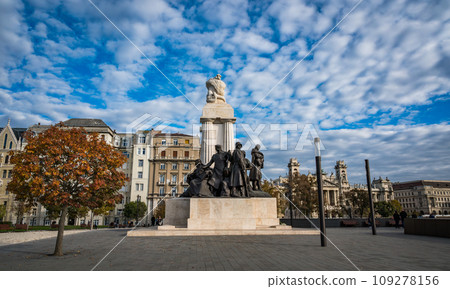 Istvan Tisza Monument in Budapest, Capital city of Hungary 109278156