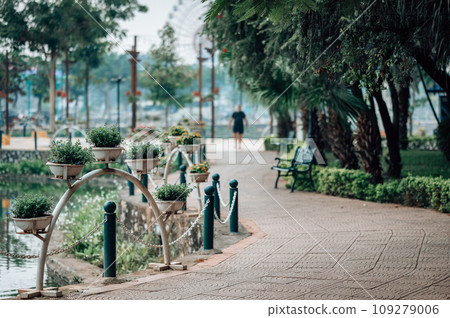 Vietnam Hanoi promenade 109279006