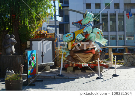 Frog Samurai Statue Nawate Street Shopping Street Entrance Frog Samurai Statue Nawate Street Shopping Street Entrance 109281564