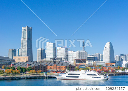 Yokohama Minato Mirai Cityscape Yokohama Minato Mirai Cityscape 109284157