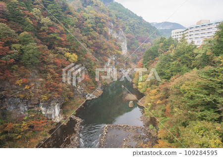 Tochigi Kinugawa (from Kinu Tateiwa Suspension Bridge) Tochigi Kinugawa (from Kinu Tateiwa Suspension Bridge) 109284595