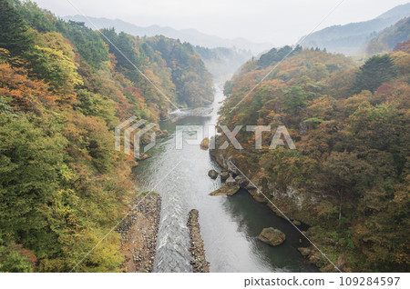Tochigi Kinugawa (from Kinu Tateiwa Suspension Bridge) Tochigi Kinugawa (from Kinu Tateiwa Suspension Bridge) 109284597