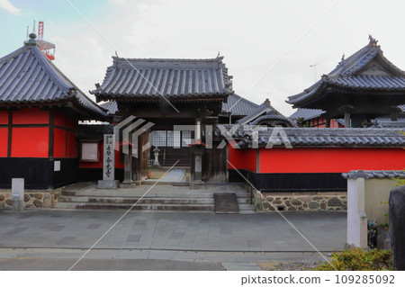 Gogenji Temple (Akakabeji Temple, Teramachi, Nakatsu City) Gogenji Temple (Akakabeji Temple, Teramachi, Nakatsu City) 109285092
