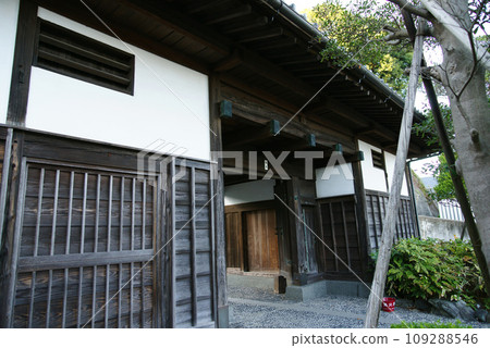 橫須賀市長島家長山門 109288546