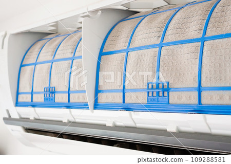 air conditioner with dirty filter close up air conditioner with dirty filter close up 109288581