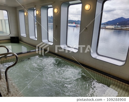 Shinmoji Ferry Tour Walking 2023 Ship's Large Bath-2 109288908