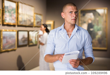 Portrait of man in gallery Portrait of man in gallery 109289496