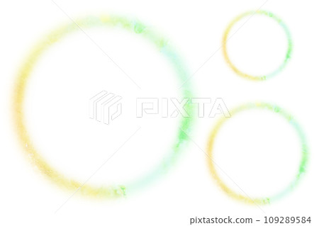 Cute fluffy circle frame 109289584