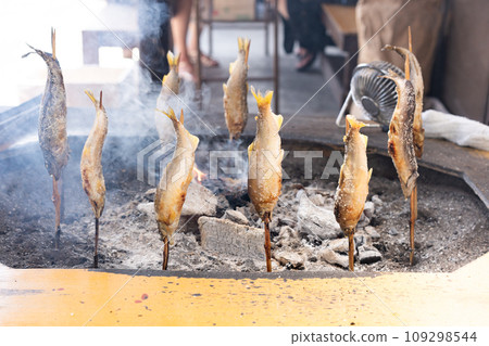 鹽烤三文魚 109298544