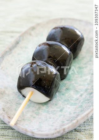 美味的黑芝麻餃子 109307347