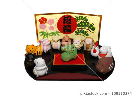 New Year's material - Year of the Dragon - Change the frame of the background folding screen to gold 109310374
