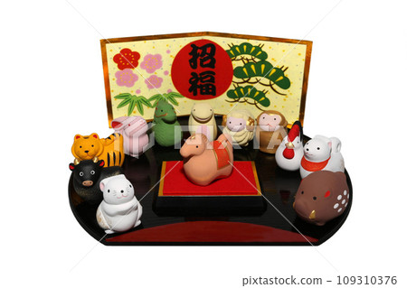 新年素材-馬年-背景屏風邊框改為金色 新年素材-馬年-背景屏風邊框改為金色 109310376
