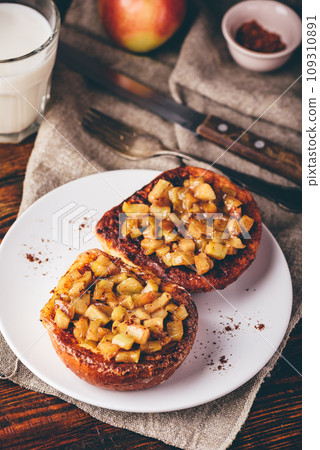 French toasts with apple and cinnamon French toasts with apple and cinnamon 109310891