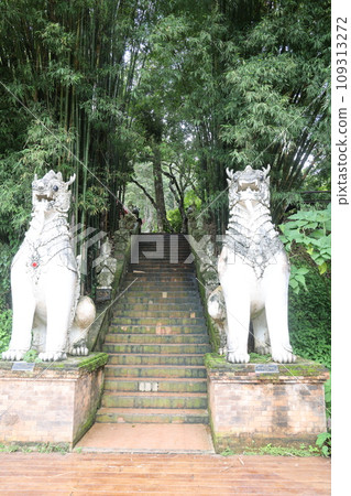 [泰國] 清邁 Wat Pharat 109313272
