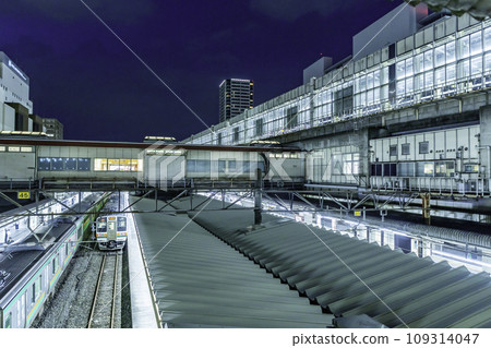 Takasaki Station Conventional Line Platform Takasaki City, Gunma Prefecture 109314047