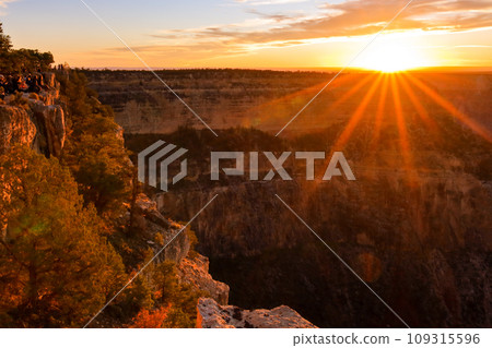 America Grand Canyon National Park sunrise view 109315596