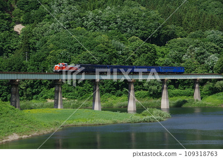 北上線 SL Galaxy 客車報廢分佈於湯田錦州湖附近 109318763