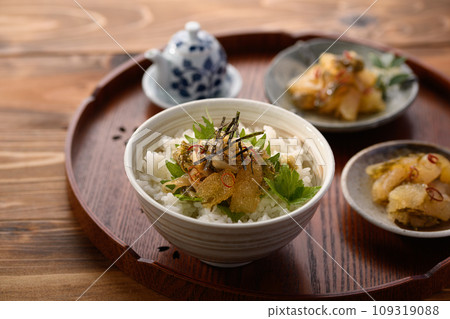Matsumae pickles on rice 109319088