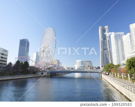 從運河看到的港未來（神奈川縣橫濱市西區，冬季） 109320583