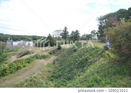 Sugiyama Castle ruins 109321011