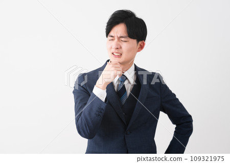 Young man wearing a business suit Business image Young man wearing a business suit Business image 109321975