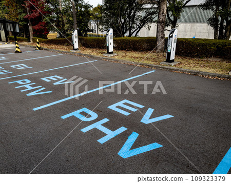 電動車EV/PHV/PHEV充電站 電動車EV/PHV/PHEV充電站 109323379