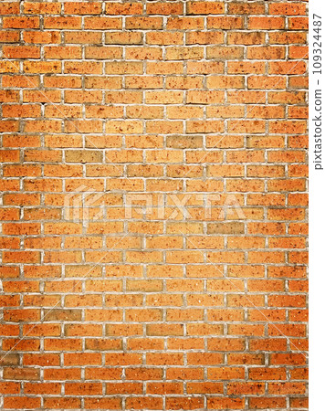 淺棕色風化舊紅磚牆面的垂直背景影像 109324487