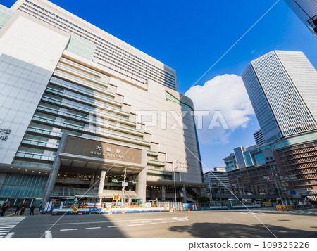 Osaka Station Osaka Station 109325226