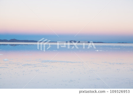 Salar de Uyuni, Bolivia 109326953