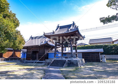 Shikoku Sacred Site No. 70 Temple, Honzanji Temple Shikoku Sacred Site No. 70 Temple, Honzanji Temple 109328188