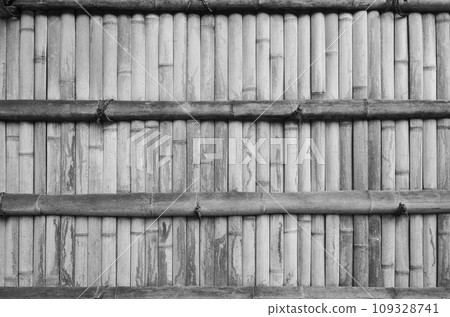 Bamboo fence background_Japanese modern bamboo fence texture 109328741