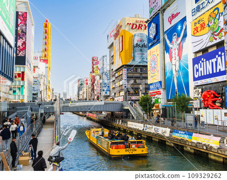 大阪南道頓堀 109329262