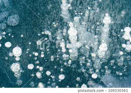 Ice Bubble - Hokkaido's nature during midwinter Ice Bubble - Hokkaido's nature during midwinter 109330363