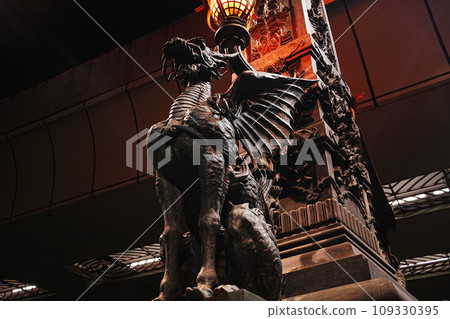 Japan Tokyo Nihonbashi Kirin statue Japan Tokyo Nihonbashi Kirin statue 109330395