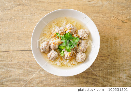 Boiled Rice with Pork Bowl Boiled Rice with Pork Bowl 109331201
