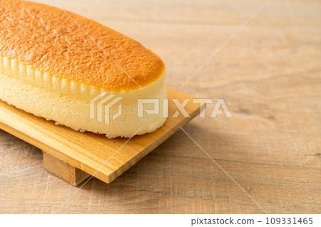 cheese cake in Japanese style 109331465
