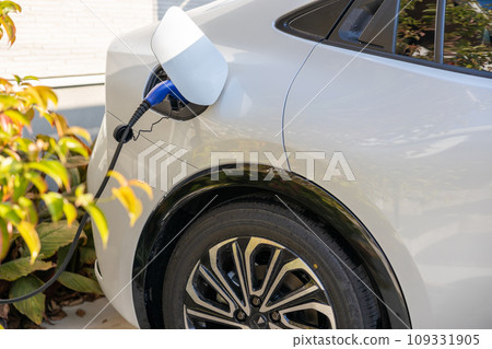 插電式混合動力汽車充電 109331905