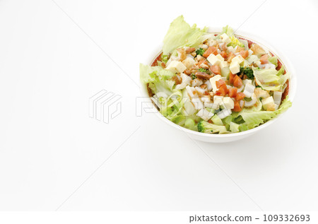 Hearty salad Hearty salad 109332693