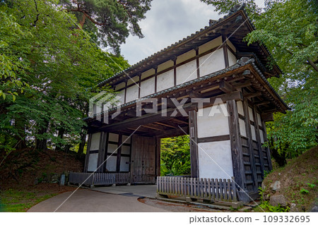 Aomori Hirosaki Castle Ninomaru East Gate (East Inner Gate) Aomori Hirosaki Castle Ninomaru East Gate (East Inner Gate) 109332695