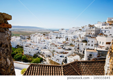 Beautiful view on Vejer de la Frontera, Spain, Andalusia region, Costa de la Luz, Cadiz district, White Towns, Iberian Peninsula, Old town. Ruta de los Pueblos Blancos 109333845