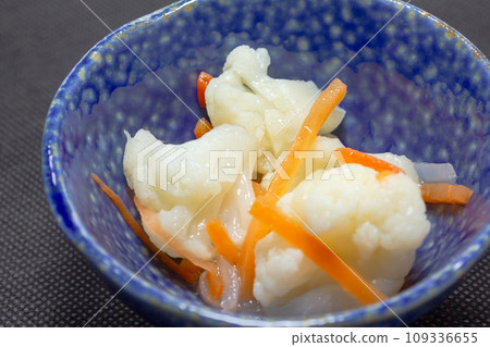 marinated cauliflower marinated cauliflower 109336655