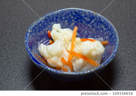 醃漬花椰菜 109336658