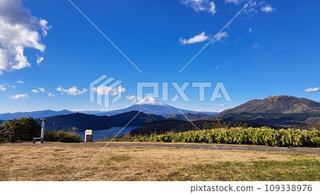 Mt. Fuji seen from Hakone Daikanzan 109338976
