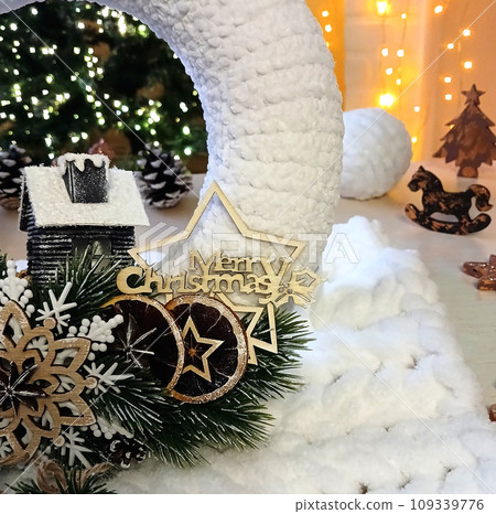 Christmas wreath with pine cones, spruce branches and stars 109339776