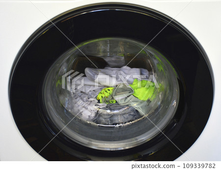 closed drum of the washing machine. washing things 109339782