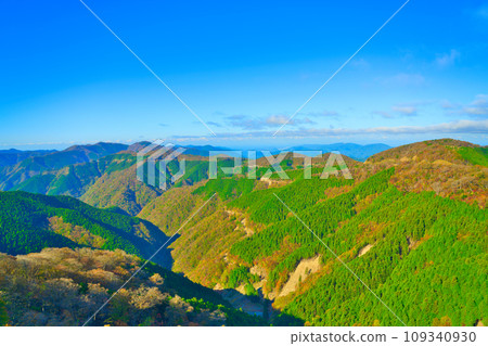 [和歌山縣]10月：從路邊車站Goma-san Sky Tower看到的景色 109340930